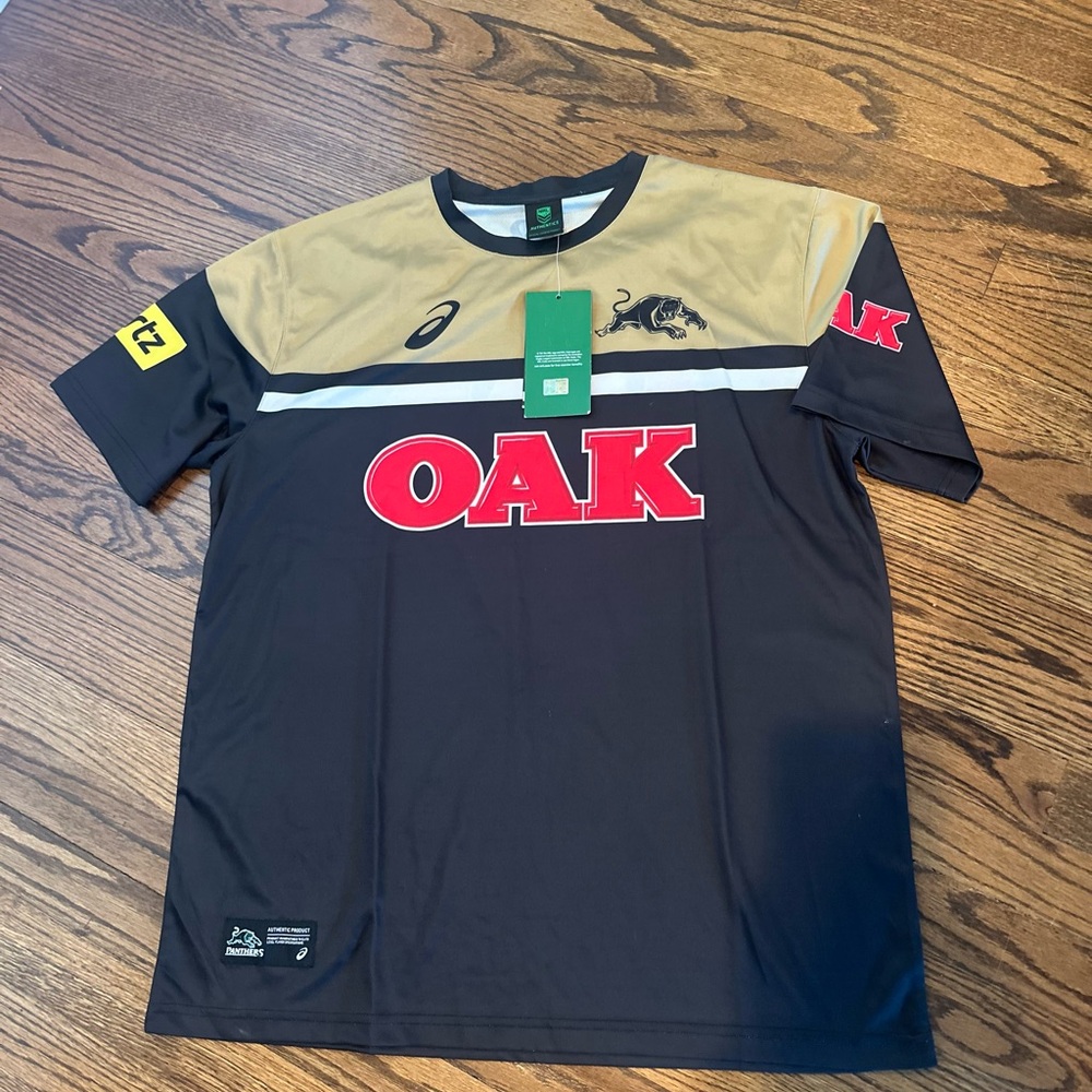Penrith Panthers Oak Official 2017 Training Tee Asics Men's XL Jersey Shirt NWT